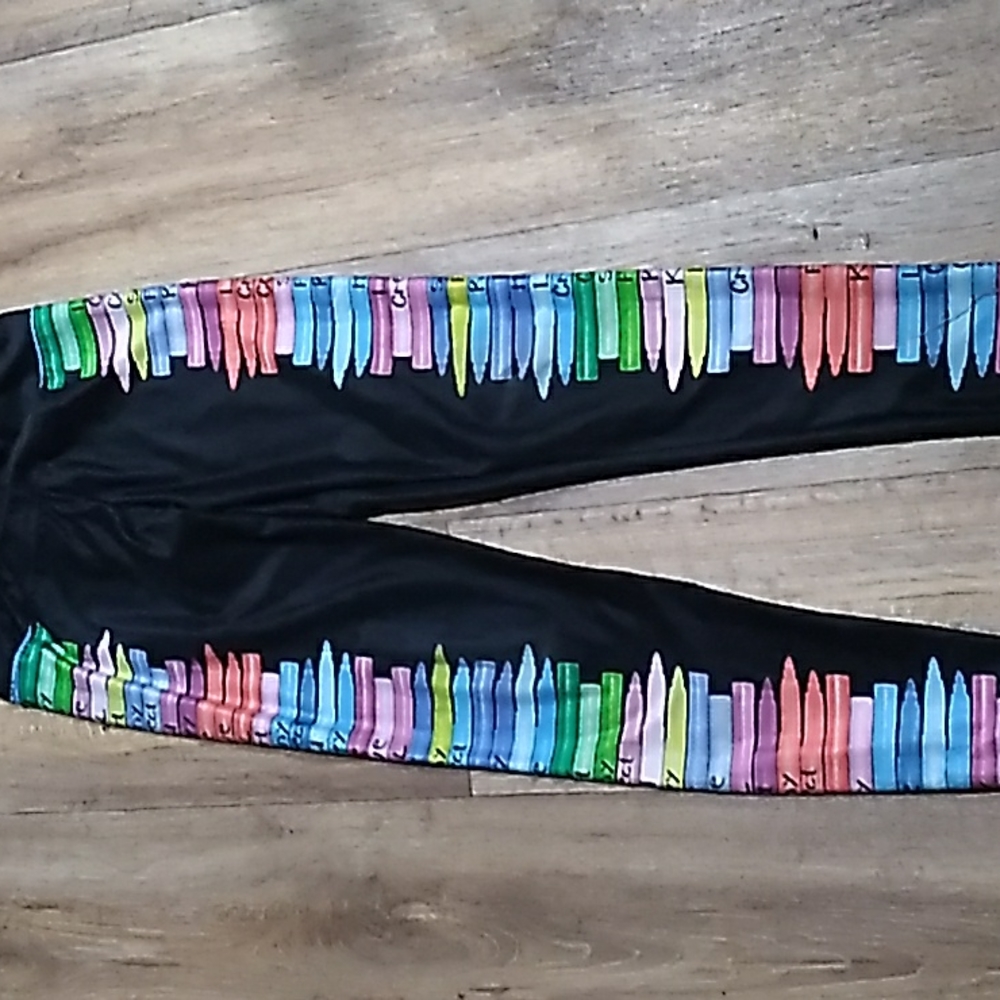 Kids Colorful crayon shaped leggings for girls